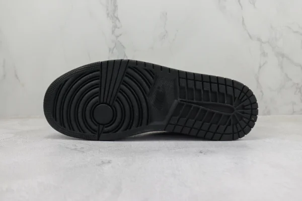 Nike Wmns Air Jordan 1 Low Panda - Image 7