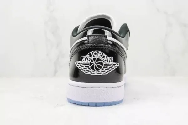 Nike Air Jodan 1 Low SE Concord - Image 4