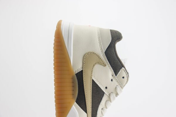 Travis Scott x Nike Air Jordan Jumpman Jack TR Sail - Image 2