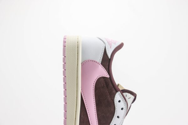 Travis Scott x Nike Air Jordan 1 Low OG Dark Pony - Image 4
