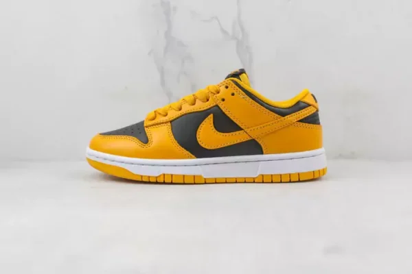 Nike Dunk Low Goldenrod - Image 2
