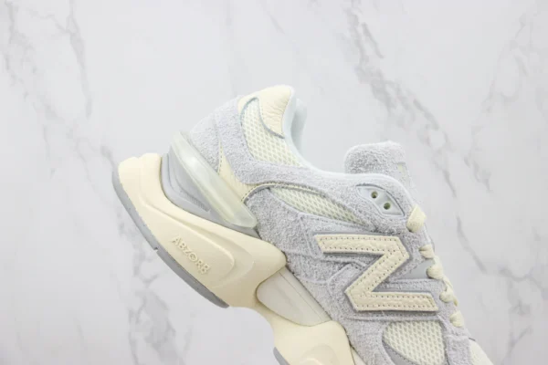New Balance 9060 Quartz Grey - Image 4