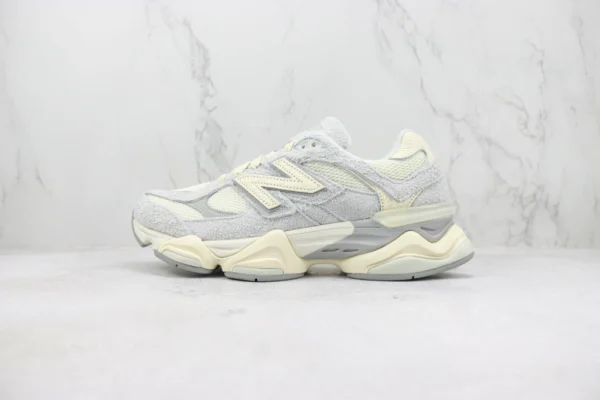 New Balance 9060 Quartz Grey - Image 2