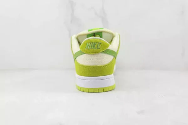Nike SB Dunk Low Pro Sour Apples - Image 4