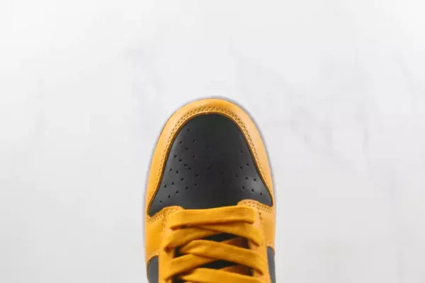 Nike Dunk Low Goldenrod - Image 4